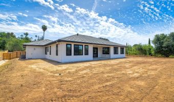 2745 Alexander Dr, Escondido, CA 92029