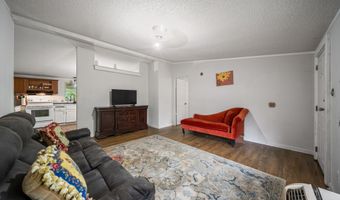 64 Favor Rd, Camden, SC 29020