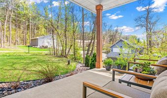 73 197th St, Alden, WI 54026