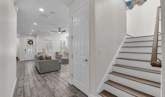 322 WINTERSIDE Dr, Apollo Beach, FL 33572