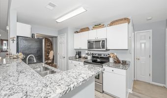501 MATHIAS HAMMOND Way 301, Annapolis, MD 21401