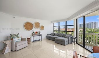 1000 W Island Blvd 504, Aventura, FL 33160