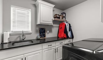 731 Cortland St, Bentonville, AR 72712