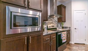 1811 Continental Dr, Albemarle, NC 28001
