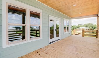 4022 Ceylon St, Bay St. Louis, MS 39520
