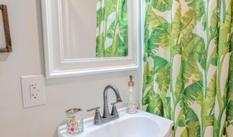 3635 Elmway Dr, Anderson, IN 46013