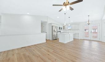 718 E Hedgewood, Andover, KS 67002