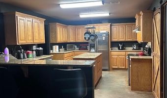 8105 N 428 Rd, Adair, OK 74330