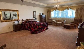 2400 W Loma Dr, Artesia, NM 88210