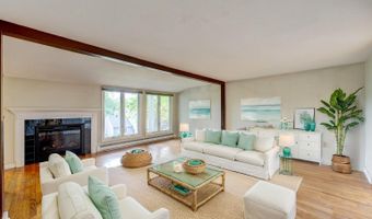 120 Highland Ave, Branford, CT 06405