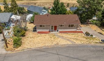 1179 N Main St, Ashland, OR 97520