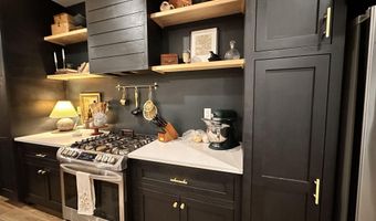 408 E Burbank, Appleton City, MO 64724