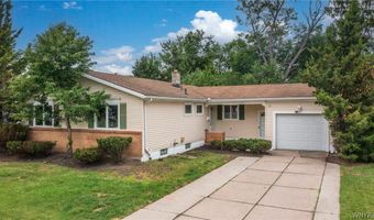 16 Newgate Rd, Amherst, NY 14226