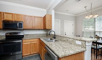 710 E Boyd Dr #1502, Baton Rouge, LA 70808