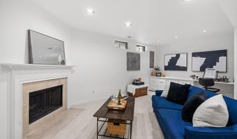 20946 TOBACCO Sq, Ashburn, VA 20147