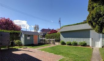 58 Bliss Rd, Newport, RI 02840