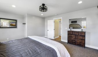 10 El Pino Ln, Carey, ID 83320