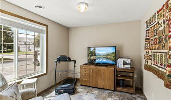 15548 Float Ln 104, Apple Valley, MN 55124