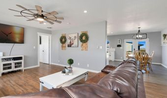 1077 GOLDEN RANGE, Burns, WY 82053