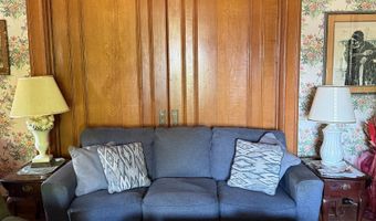 126 Elm St, Bennington, VT 05201