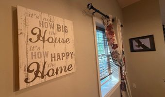 105 Lakeside Dr, Alloway, NJ 07461