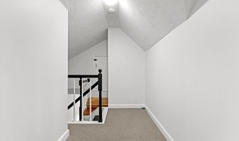 157 Harvard Rd, Bolton, MA 01740