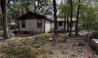 8705 High Lake Rd, Alvarado, TX 76009