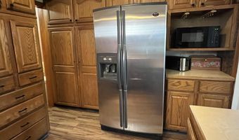521 S 2nd St, Albia, IA 52531