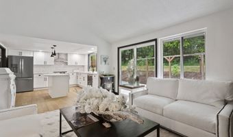 8395 SW BERRYHILL Ln, Beaverton, OR 97008