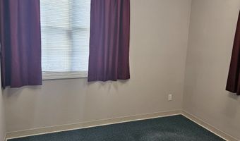 979 Farmington Ave 1F, Berlin, CT 06037