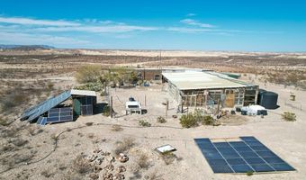400 N Smiling Dog Trl, Terlingua, TX 79830