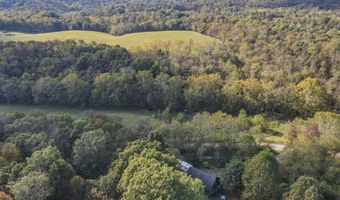 9806 Salem Rd, Athens, OH 45701