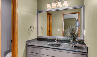 731 E 1100 Rd, Baldwin City, KS 66006