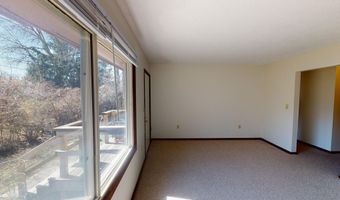 3902 3912 Ontario St, Ames, IA 50014