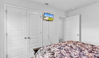 128 Cottage Ln, Atmore, AL 36502