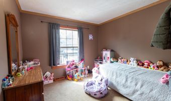 466 Turner Landing Rd, Barlow, KY 42024