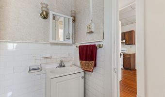 342 Hamilton St, Albany, NY 12210