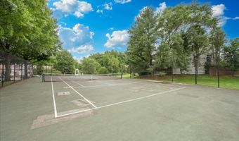 501 MATHIAS HAMMOND Way 301, Annapolis, MD 21401