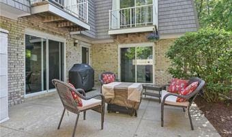 18 Caddy Rock Rd C, North Kingstown, RI 02852
