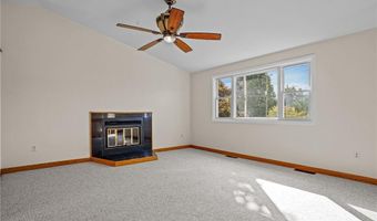 175 Florida Ave, Cranston, RI 02920