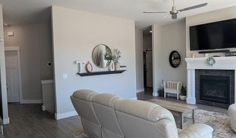 3842 Hidden Valley Dr, Ammon, ID 83406