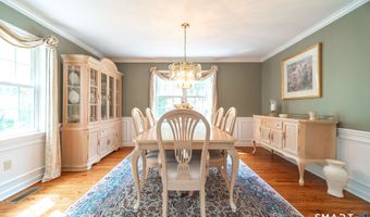 75 Hearthstone Dr, Cheshire, CT 06410