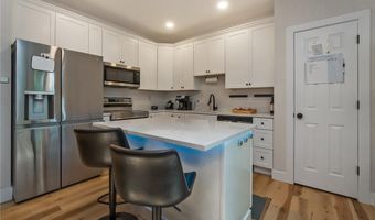 2955 Ithaca St, Allentown, PA 18103