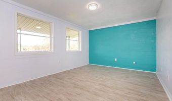 8429 Highway 613 1, Moss Point, MS 39562