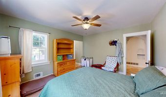 1518 Burton Ave, Burley, ID 83318