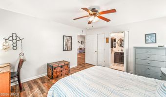 2101 Wilson Dr, Beaufort, SC 29902