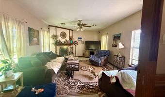 2005 N Canary Ln, Altus, OK 73521
