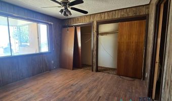 1707 Jewel St, Carlsbad, NM 88220