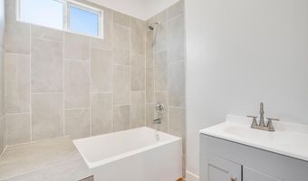 300 E Alhambra Rd D, Alhambra, CA 91801