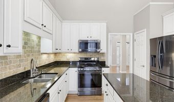 4814 Galloways Farm Ct, Acworth, GA 30101